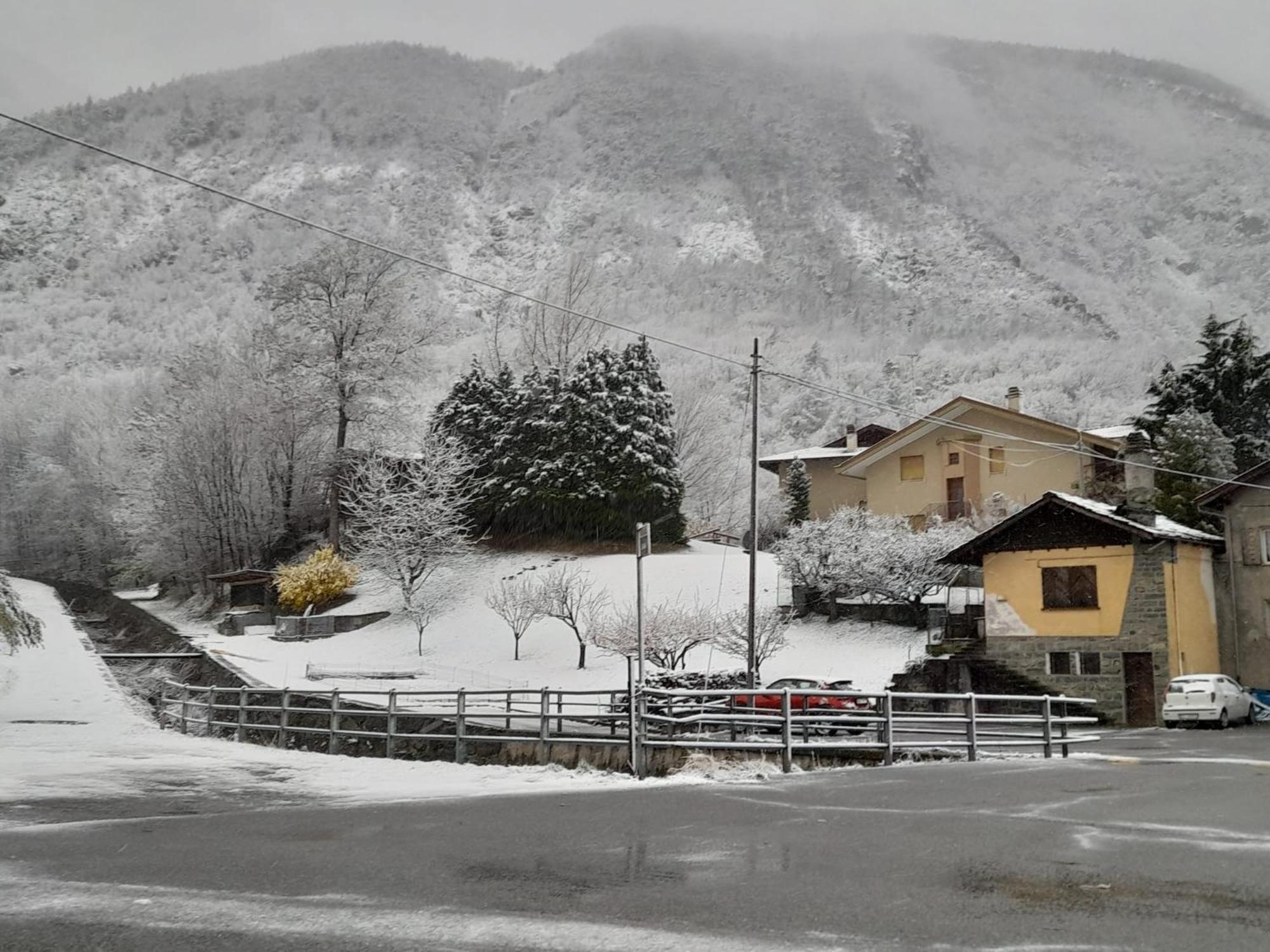 Le Chalet Du Village Chambave Екстер'єр фото